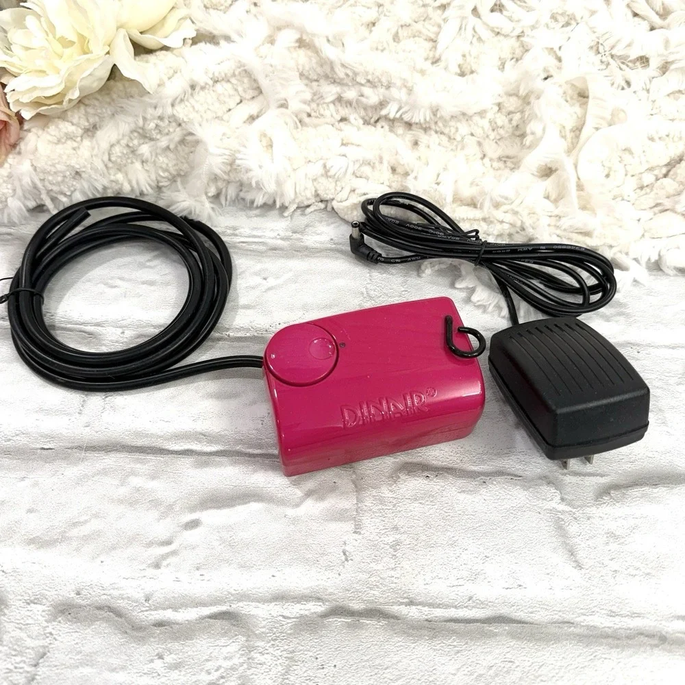 Dinair Pro Lite Airbrush Makeup Cosmetics Systems Compressor Model 700 Pink‎